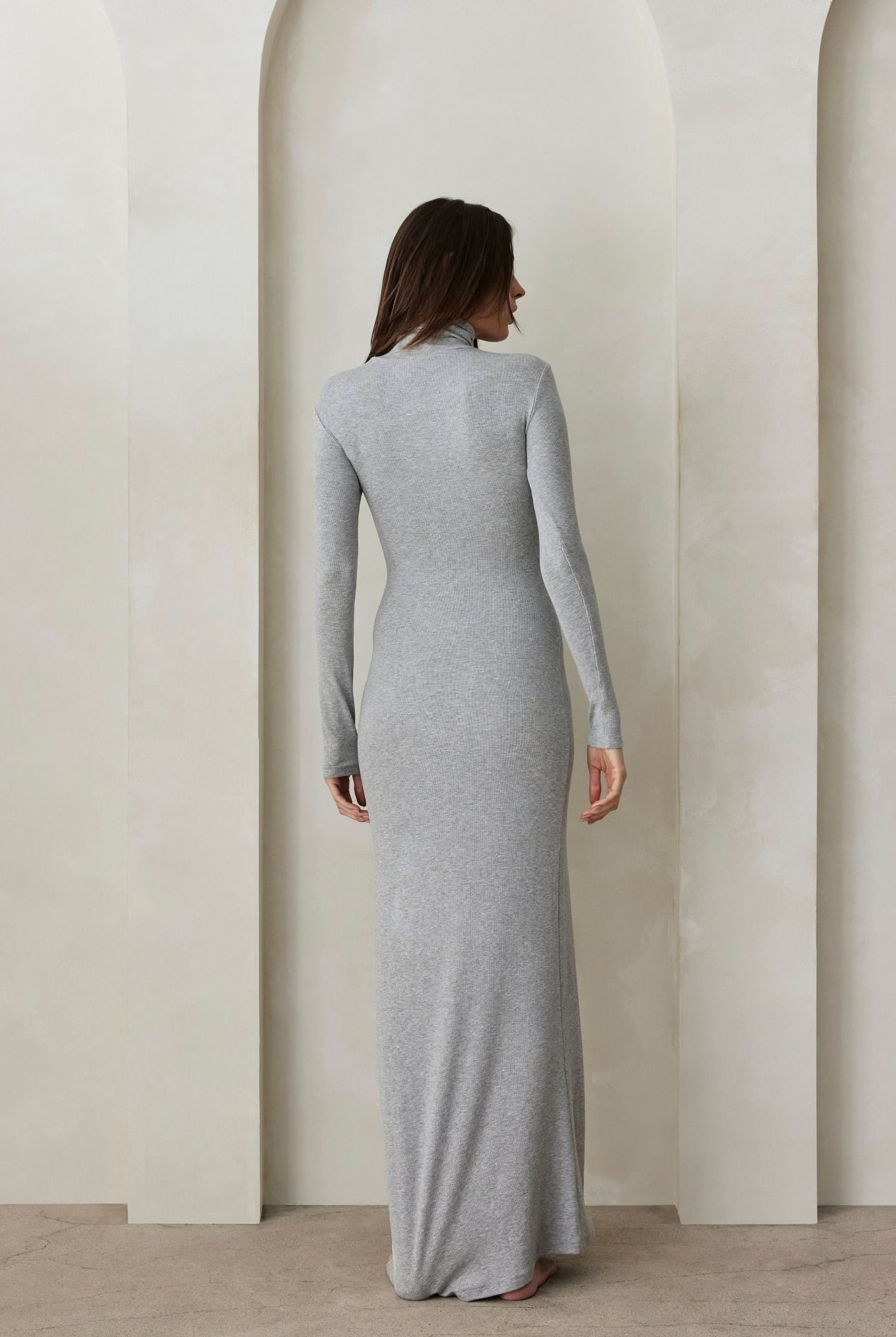 Bumpsuit Maternity Soft Rib Turtleneck Long Sleeve Maxi Dress in Heather Grey