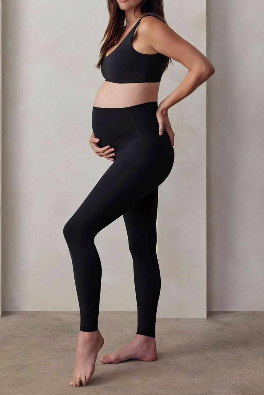 bumpsuit activewear perfect movement maternity legging in black