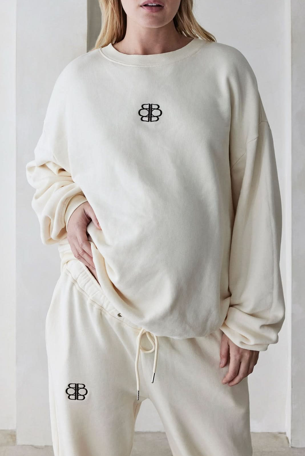 Bumpsuit Maternity Classic Terry Small Logo Sweatshirt in Ivory