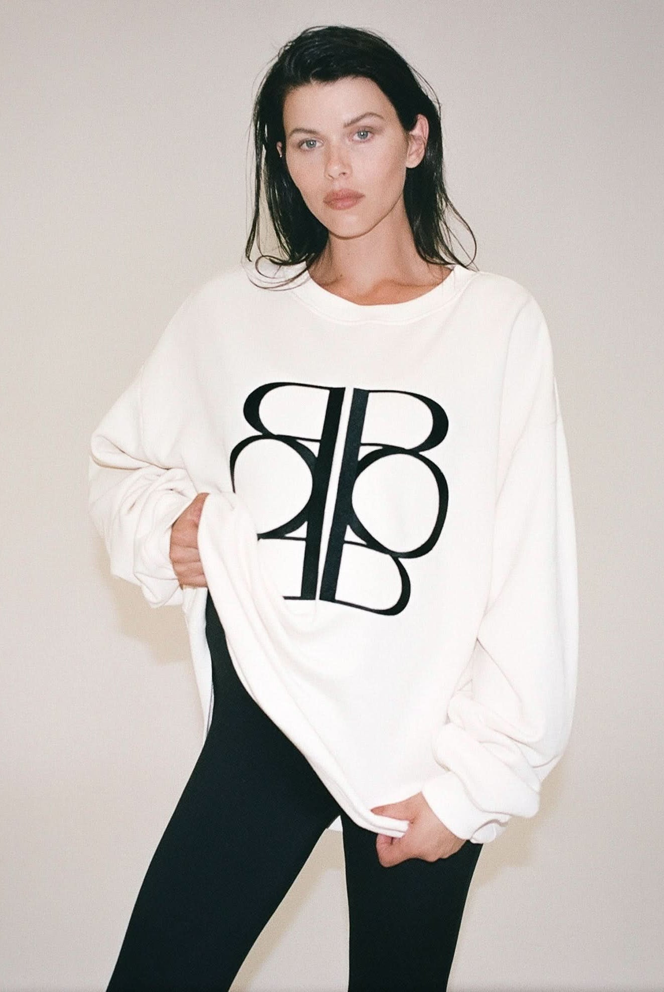 Bumpsuit Maternity classic terry large logo sweatshirt in ivory