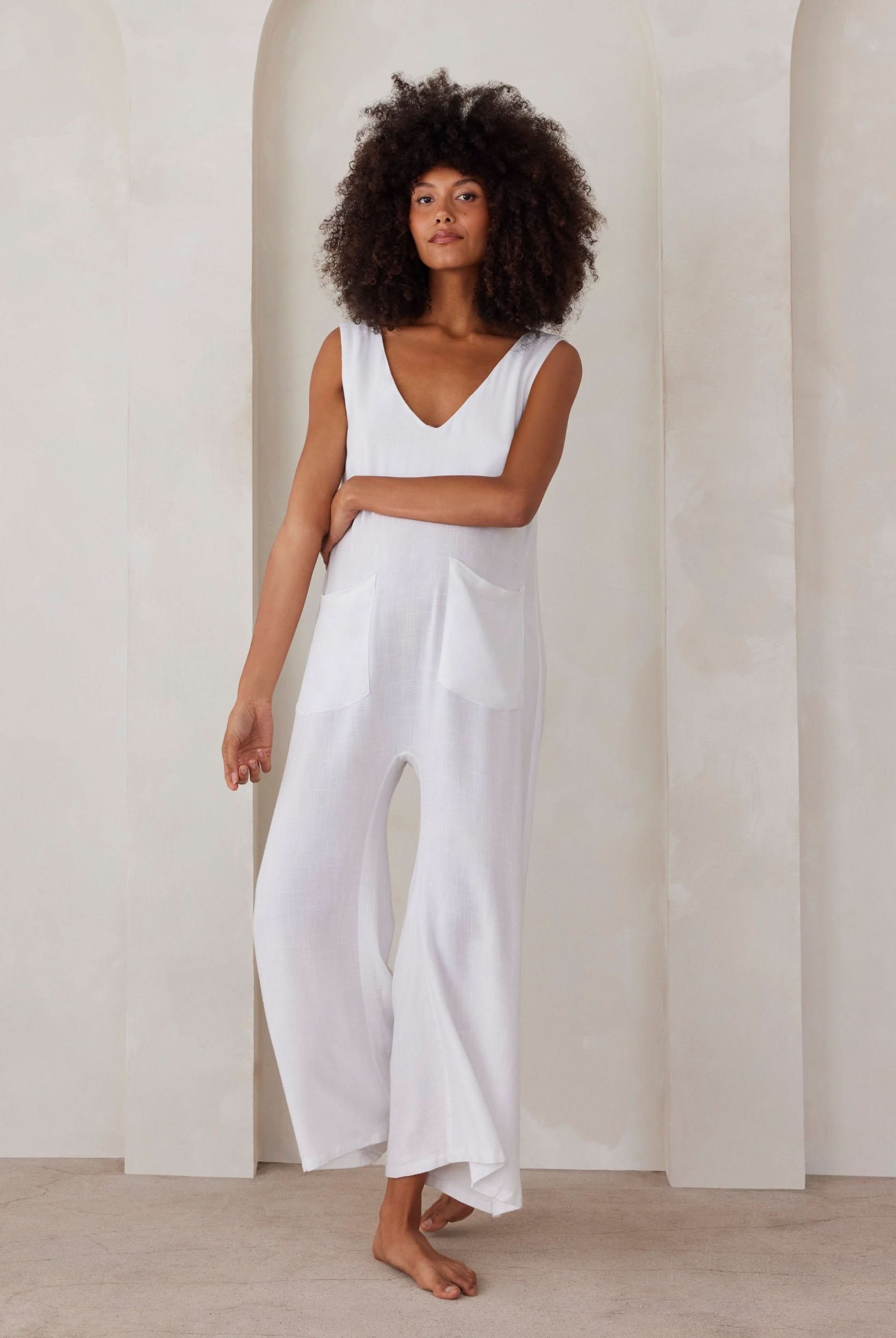 Bumpsuit maternity oversized linen jumpsuit in white