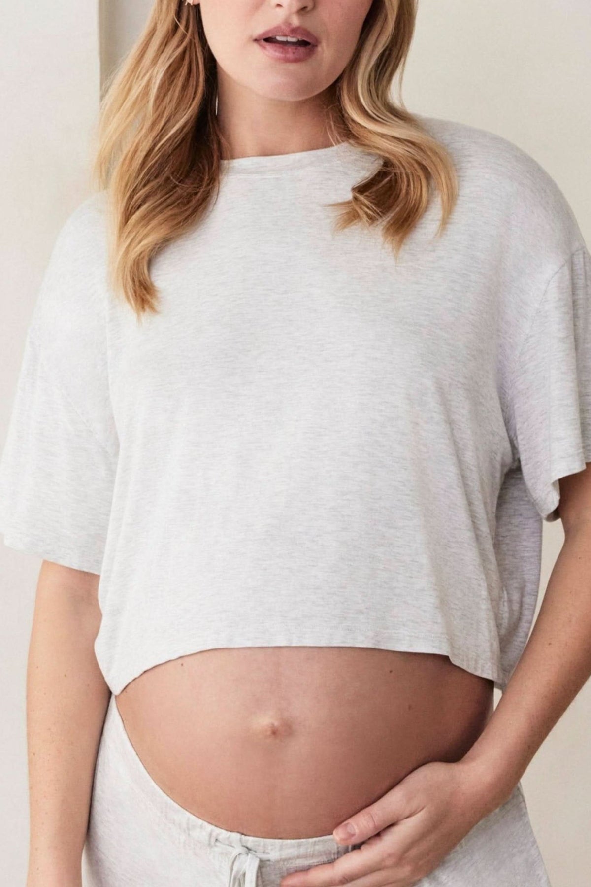 Bumpsuit Maternity the cloud crop short sleeve tee heather grey