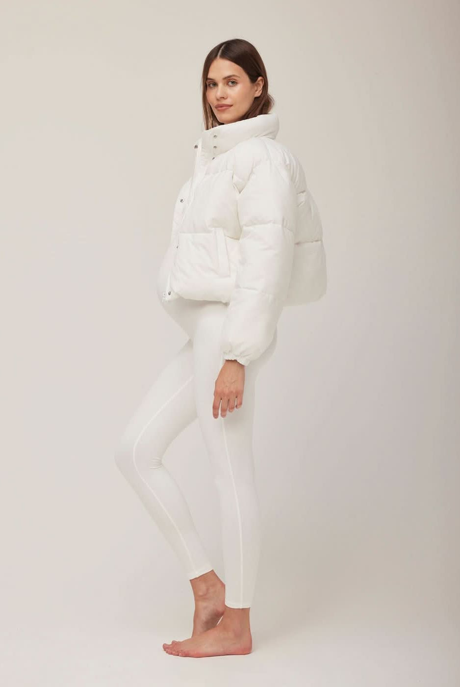 Bumpsuit Maternity Cropped Puffer Jacket in Snow