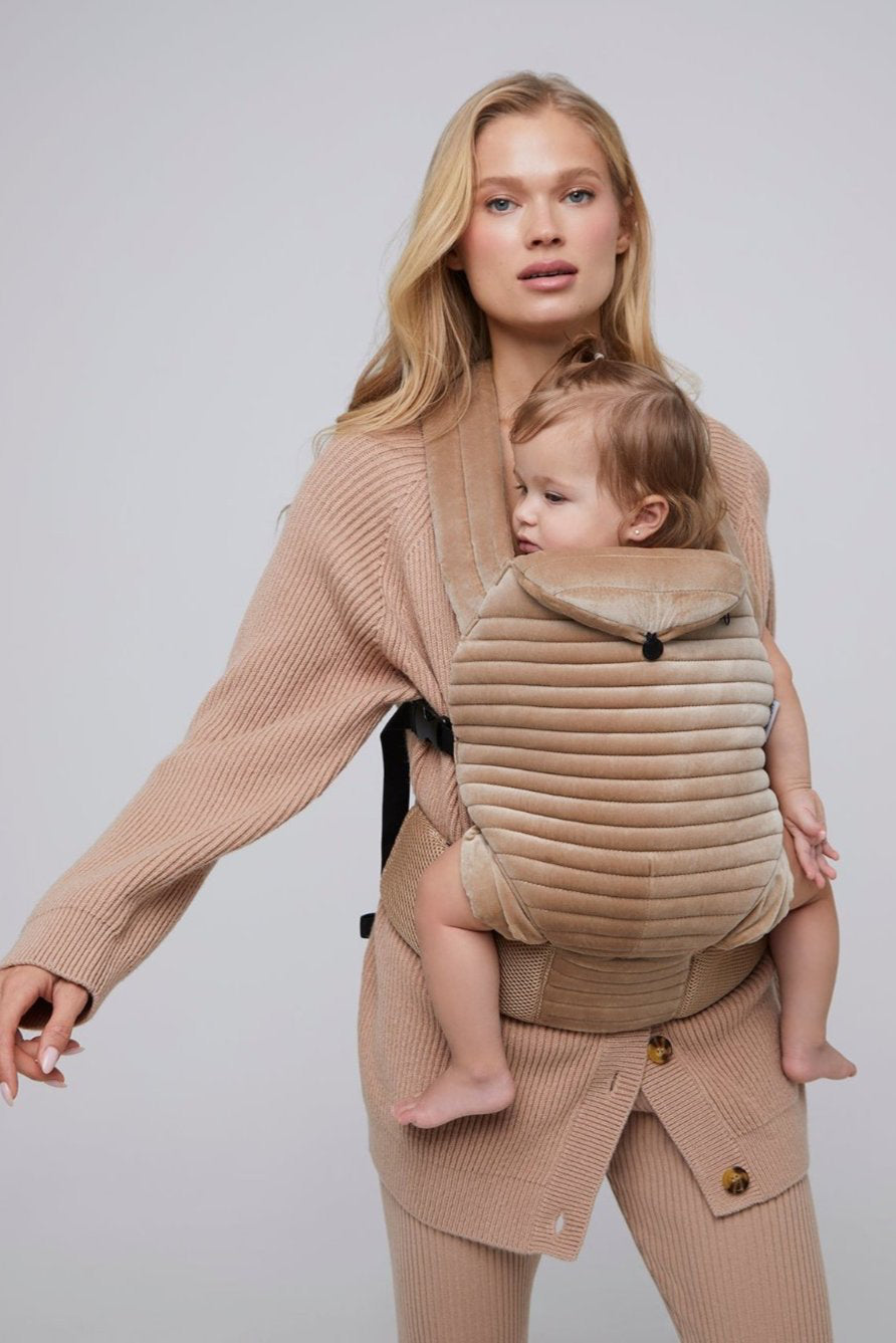 bumpsuit the armadillo baby carrier in dune