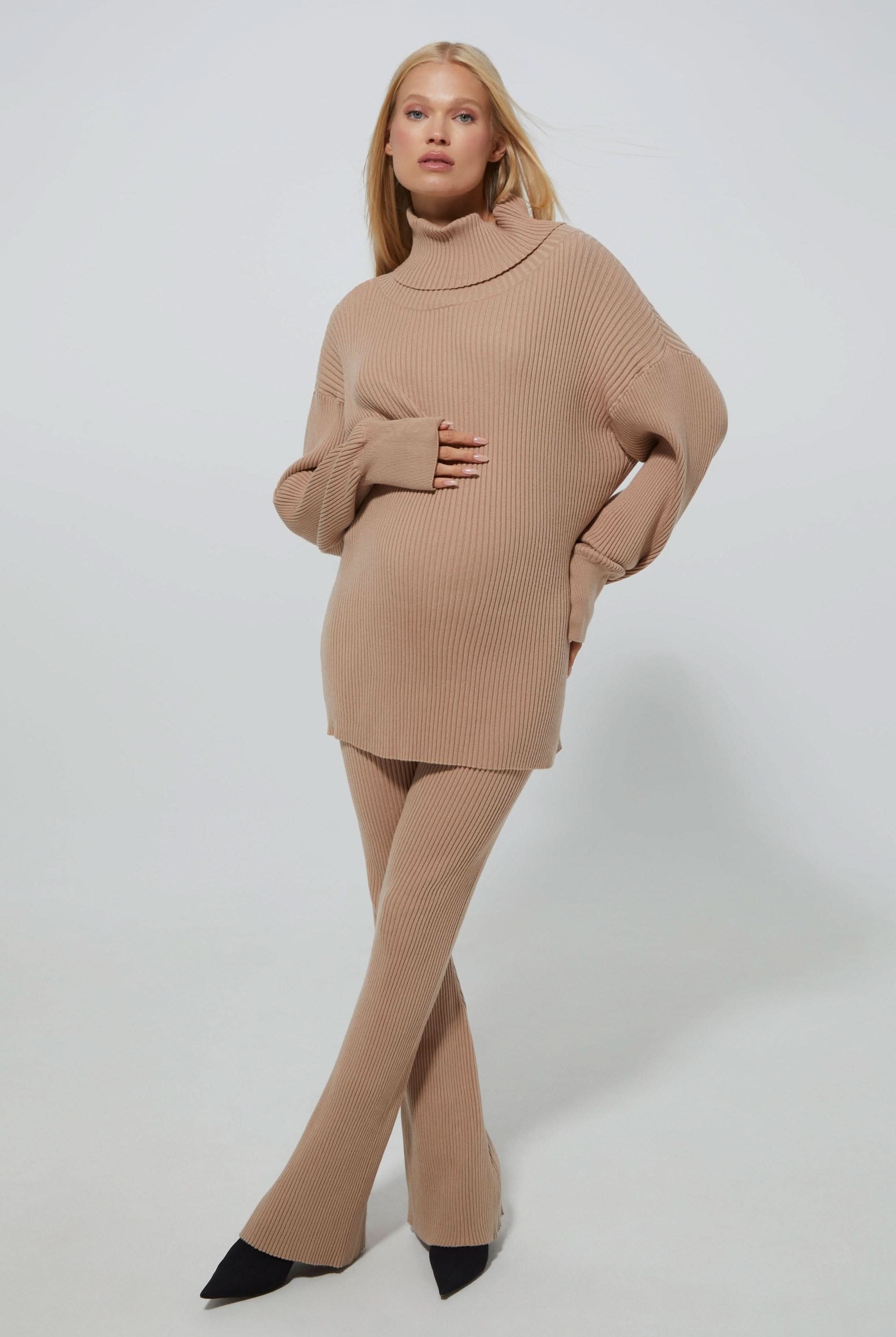 Cozy Knit Oversized Maternity Turtleneck Ribbed Sweater in Camel