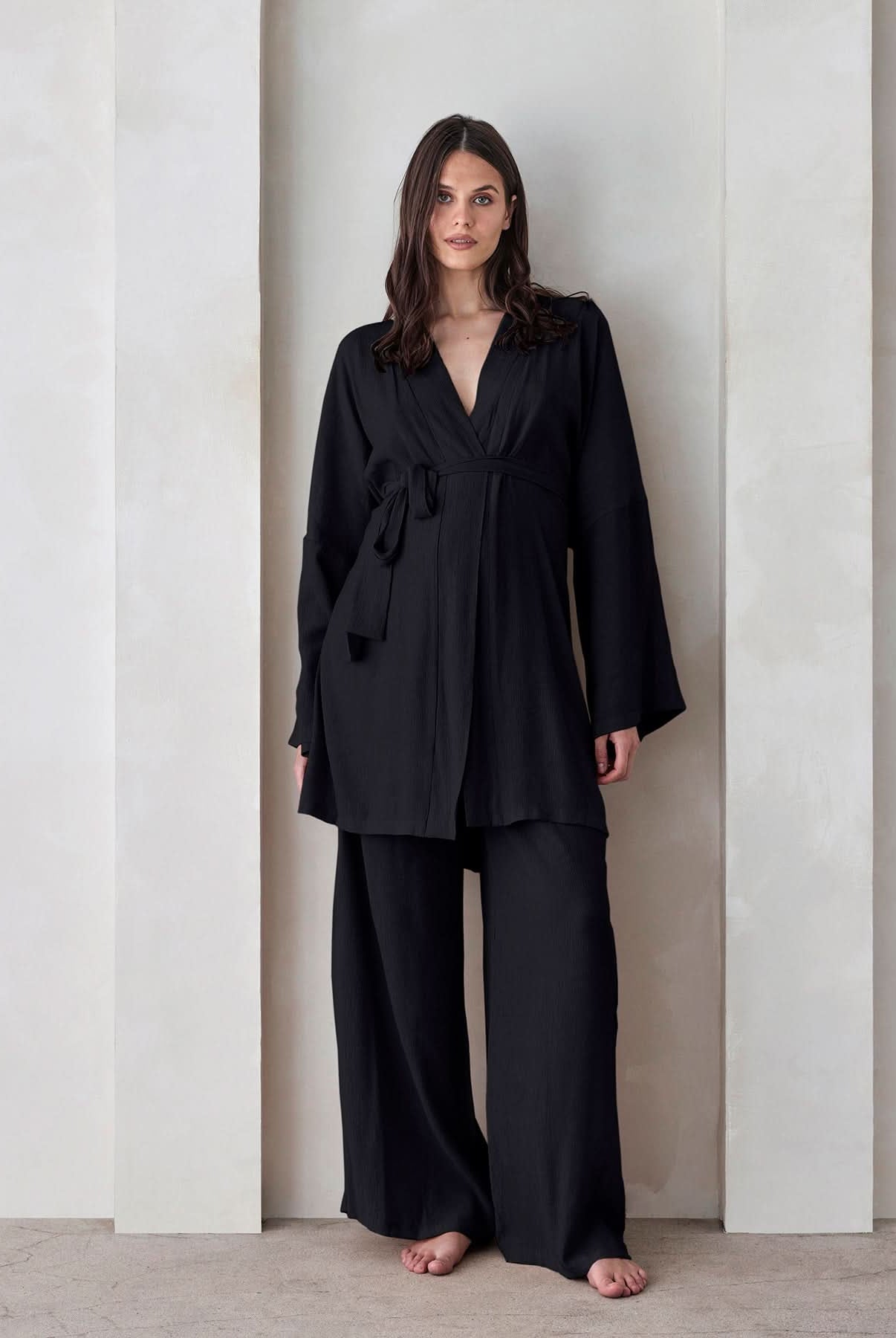 the maternity kimono robe in black gauze