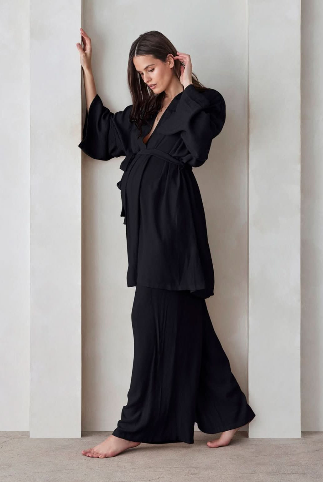 Bumpsuit Maternity Georgia Fowler the wide leg pant in black gauze