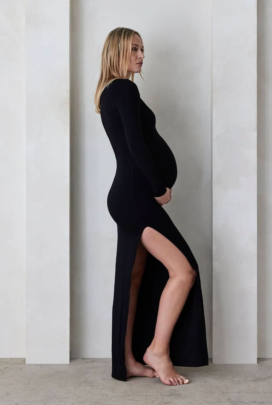 Bumpsuit Maternity The Long Sleeve V Neck Evening Dress in Black