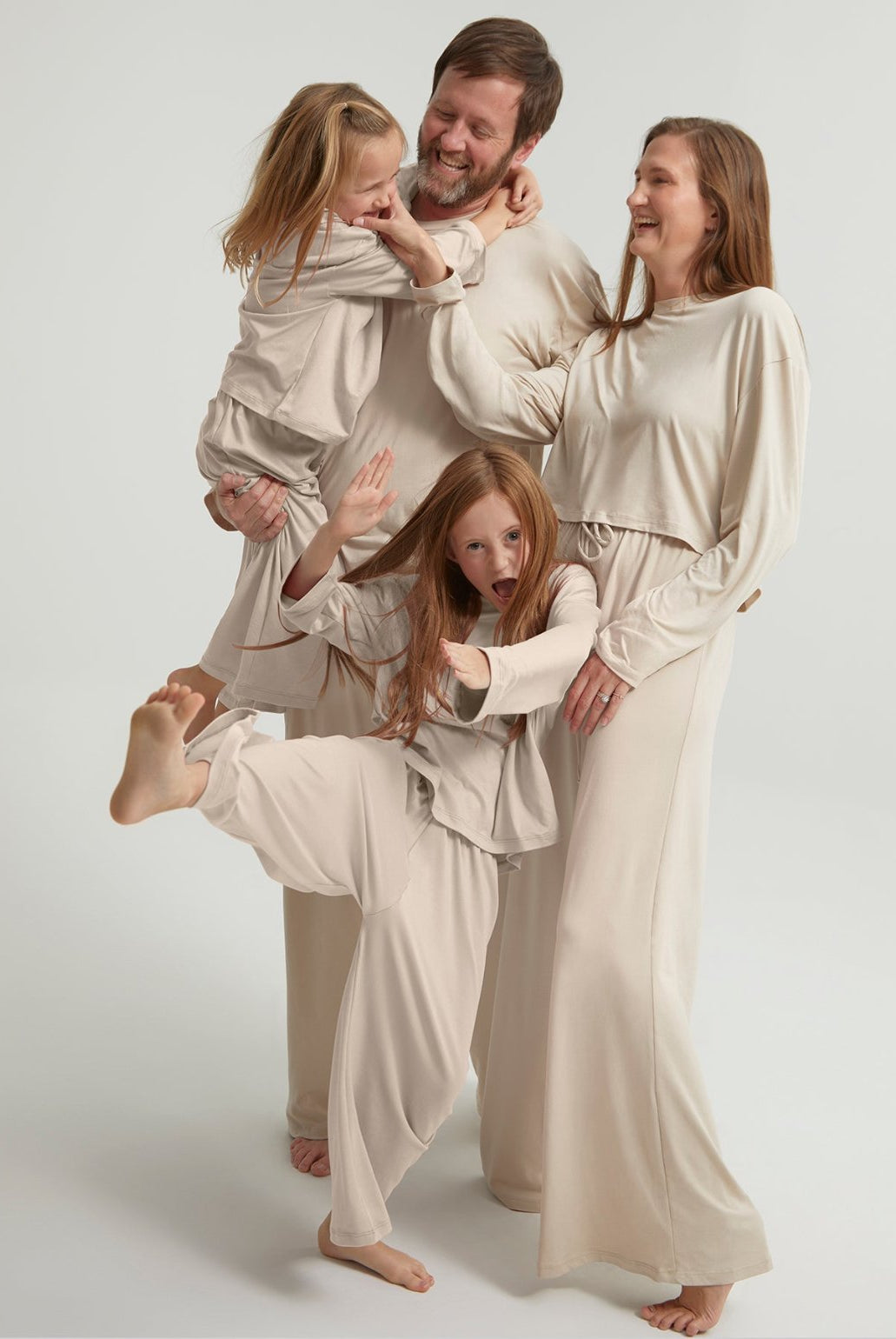 the cloud family set in oat