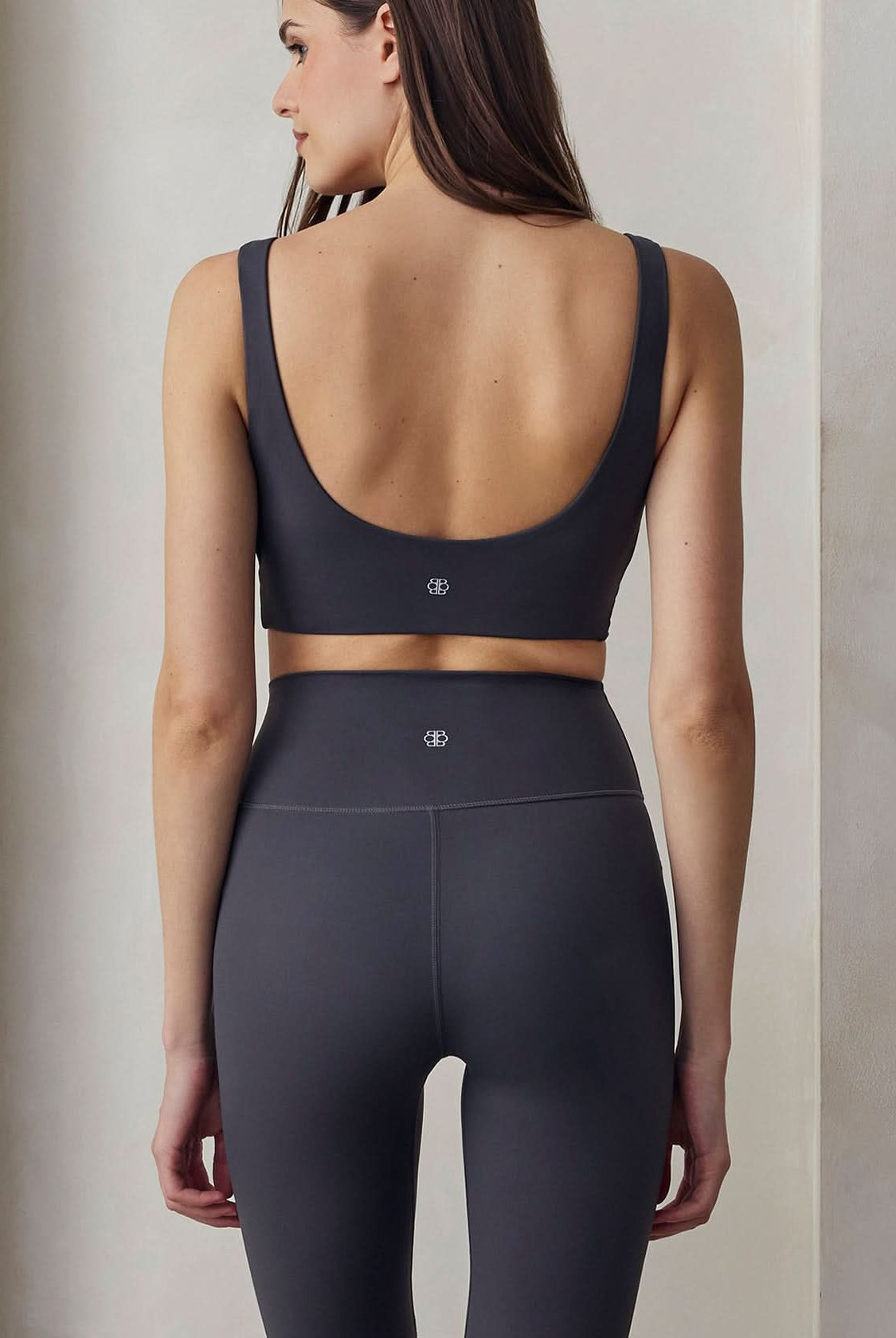 the perfect movement maternity activewear wrap bra in slate