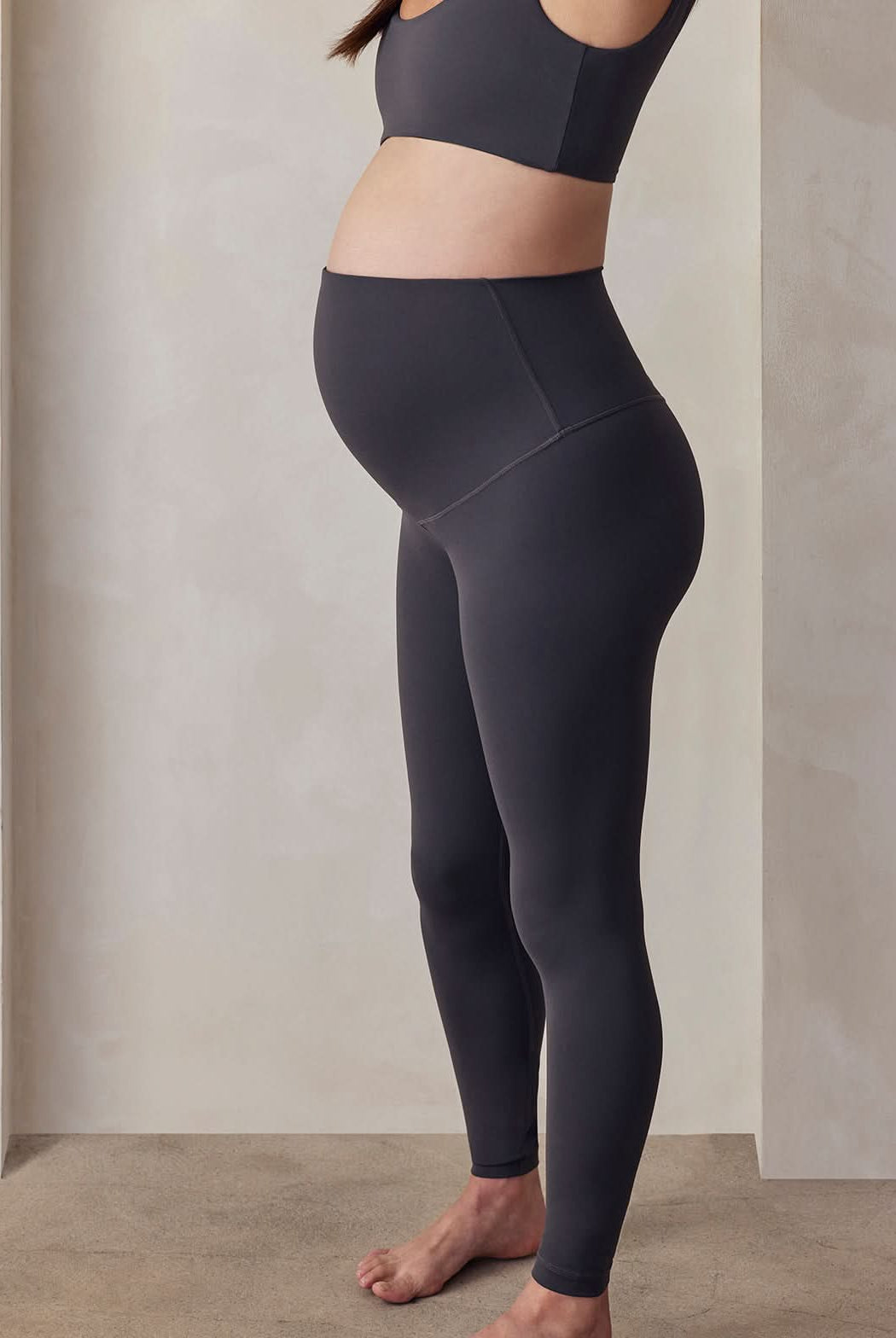bumpsuit activewear perfect movement maternity legging in slate
