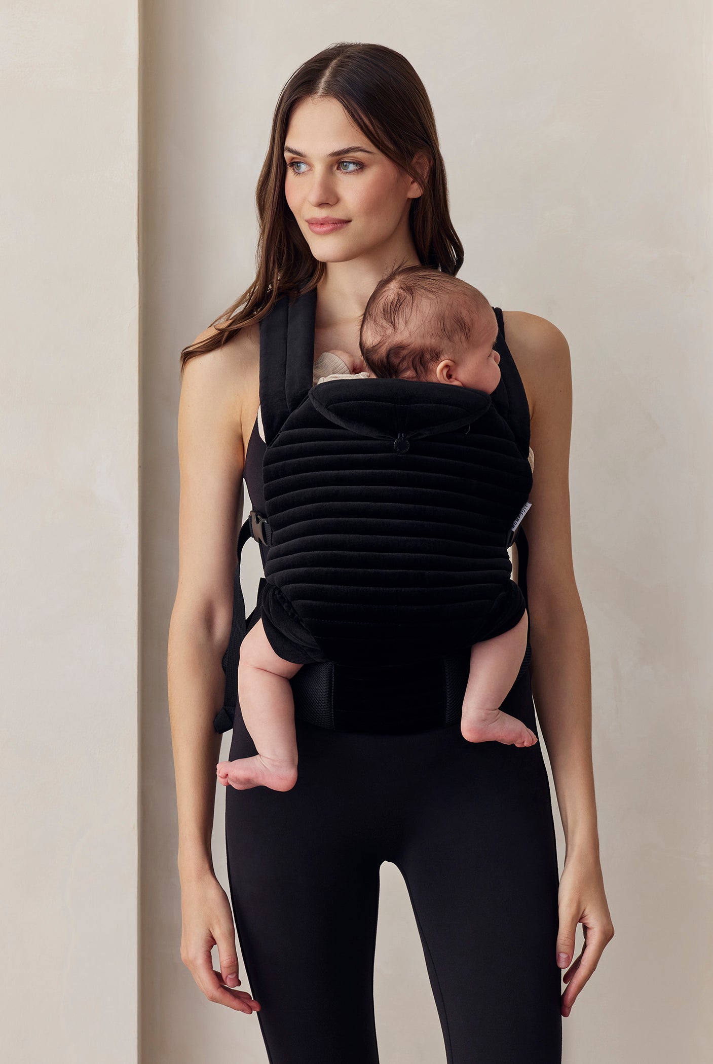 the armadillo baby carrier in black velvet
