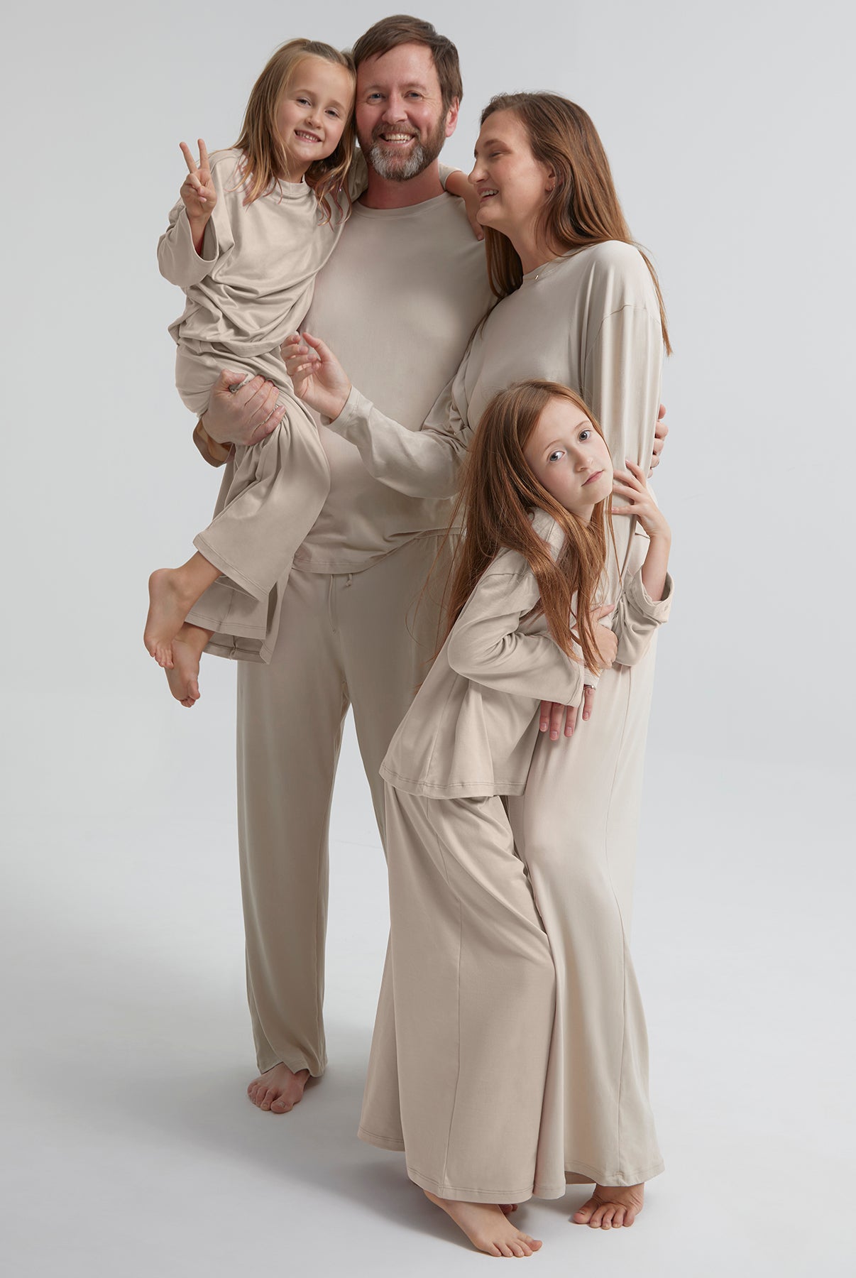 the cloud family set in oat