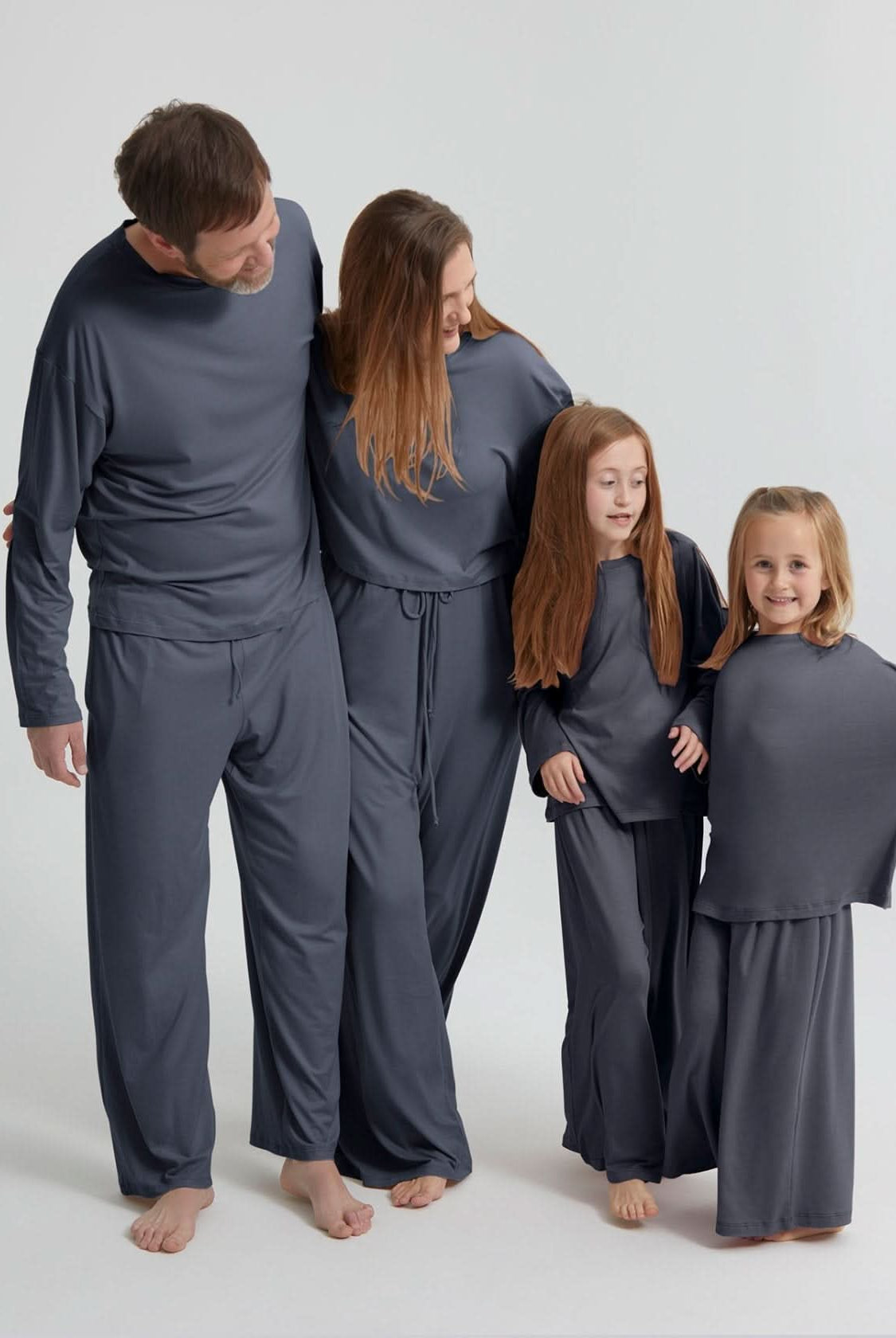 mens the cloud longsleeve tee cement