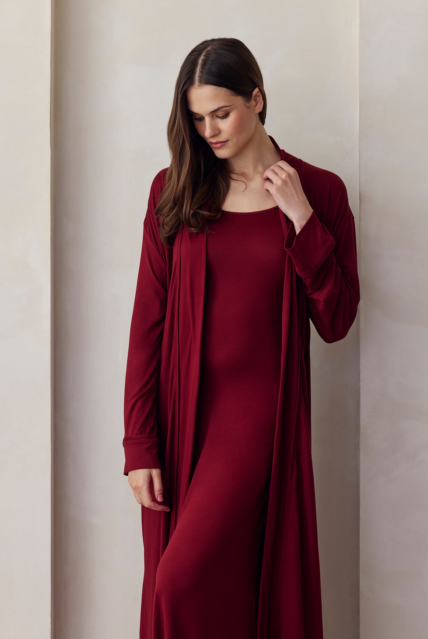 the cloud robe in burgundy