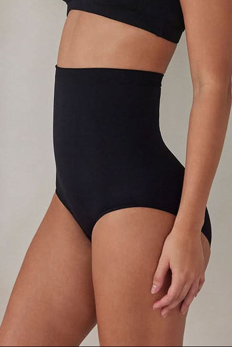 Bumpsuit Maternity Shapewear The Postpartum Support Brief in Black