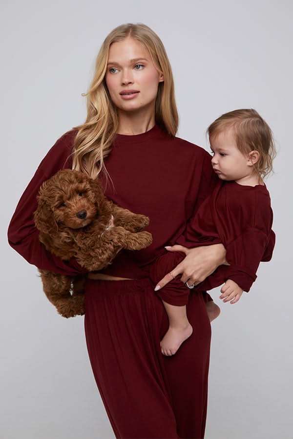 THE CLOUD LONG SLEEVE CROP TEE IN BURGUNDY