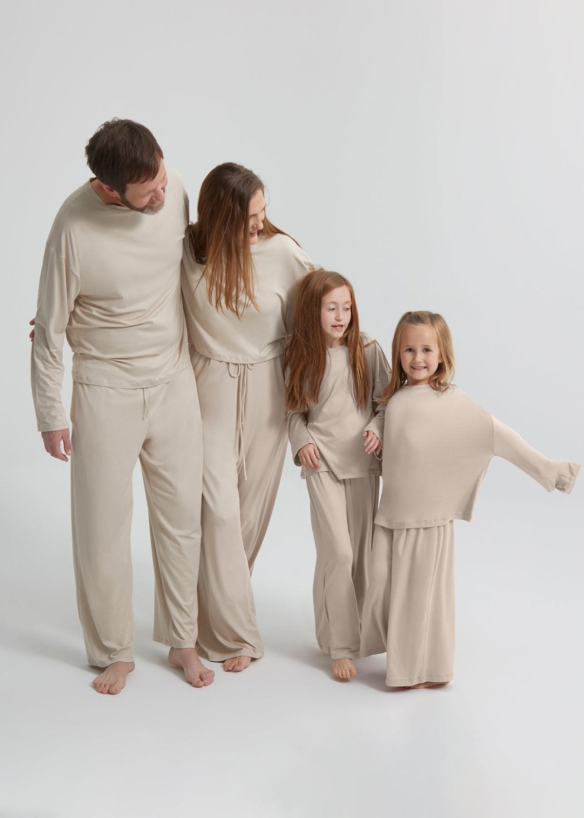 the cloud family set in oat