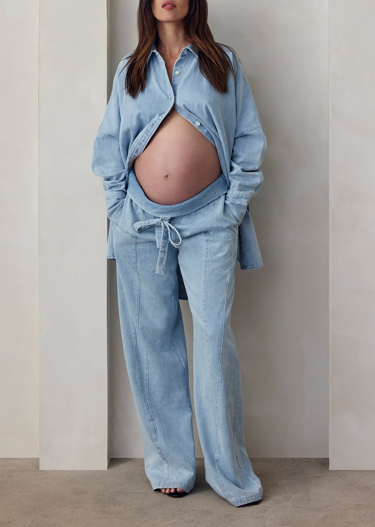 the denim oversized painter jean in light blue wash
